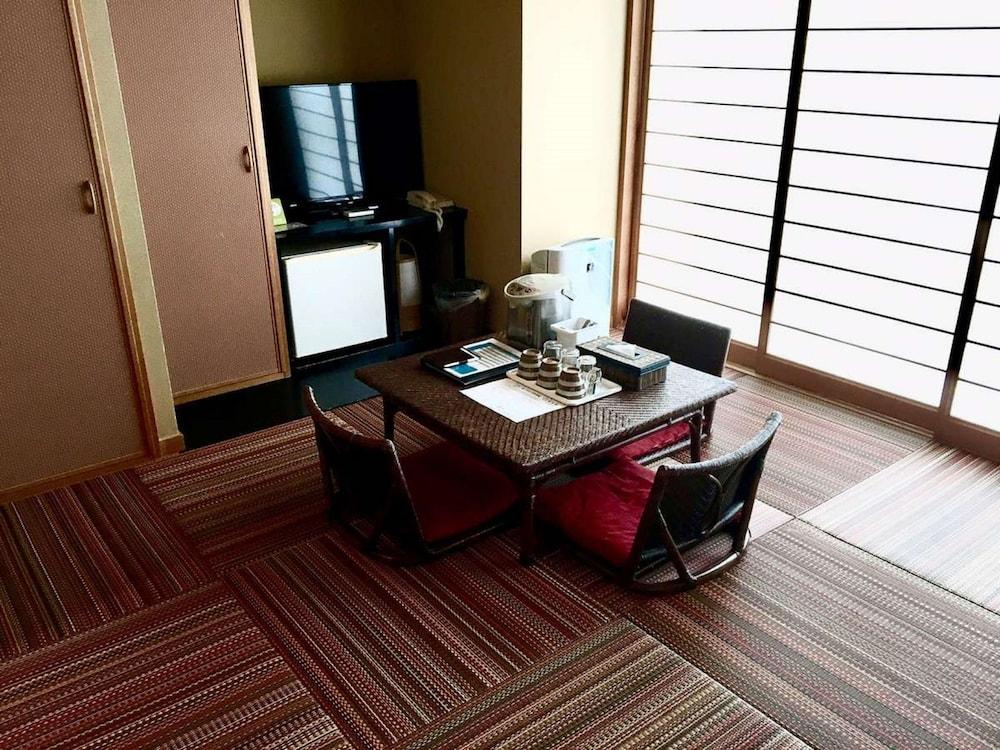 Hotel East China Sea Ishigaki  Exterior photo